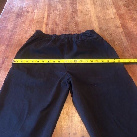 Everlane The Easy Pants in Black - Picture 6 of 9